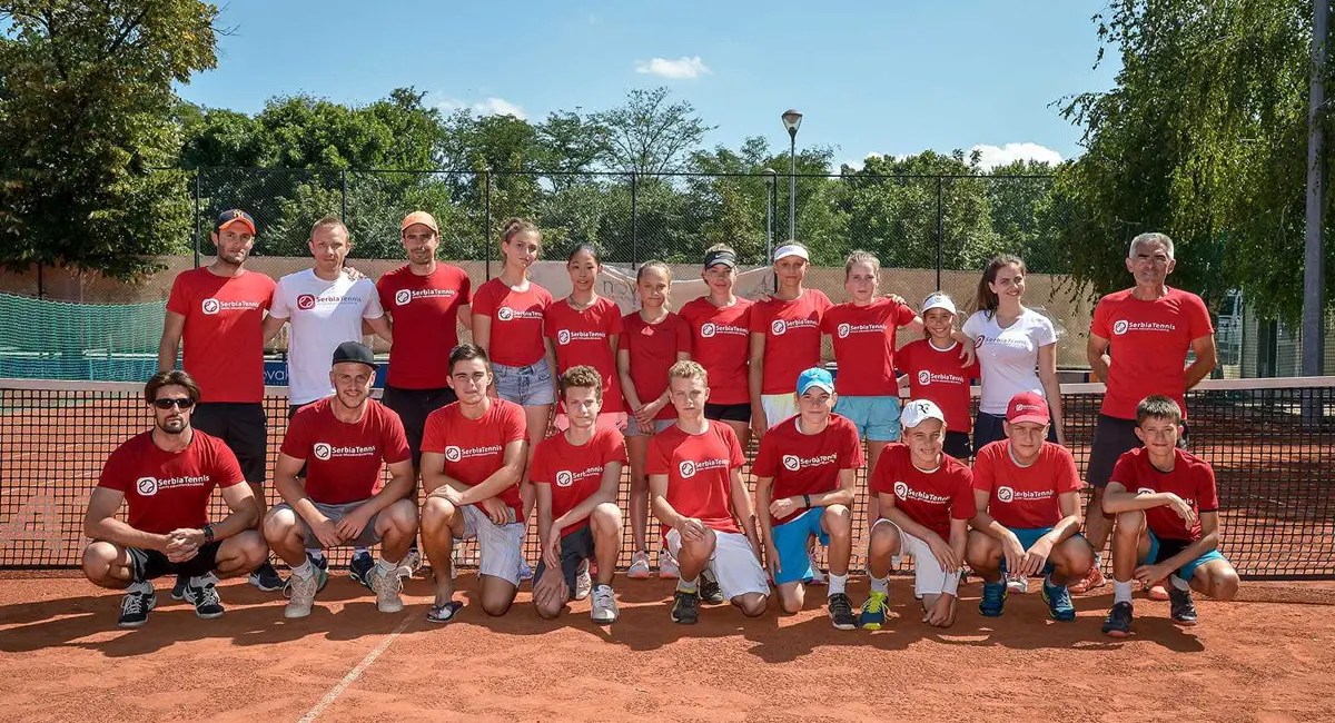 Kids tennis coaching program Serbia – semi intensive weekly structure